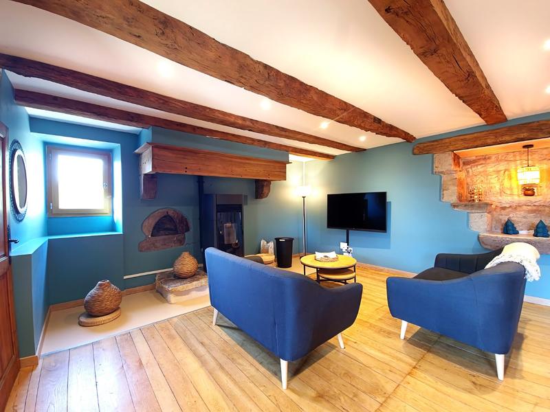 Maison - 285 m² - 10 pièces