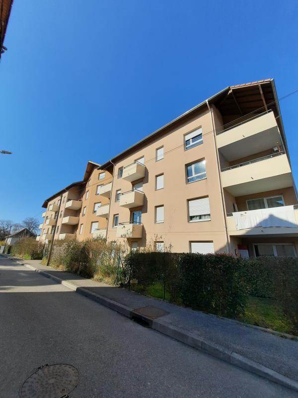 Appartement - 87 m² - 4 pièces