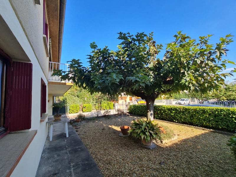 Maison - 163 m² - 6 pièces