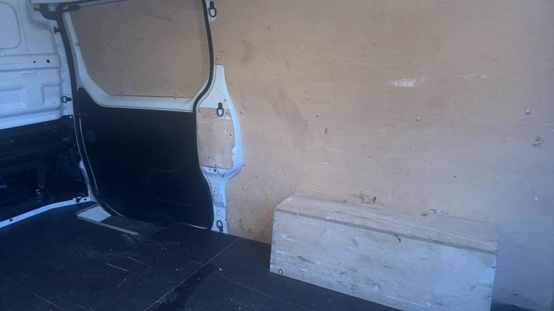 Renault Trafic Fourgon L2h1 2.0 dCi 170 Edc6 Extra