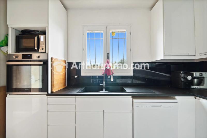 Maison - 90 m² - 3 pièces