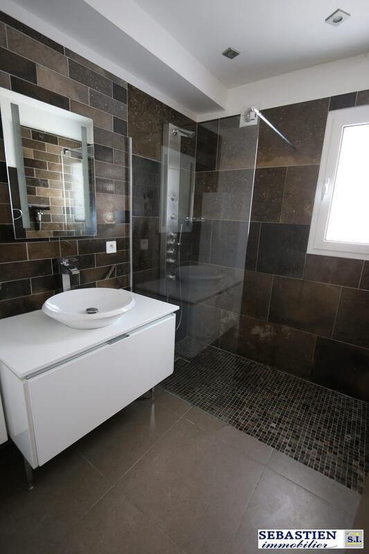 Maison - 84 m² - 3 pièces