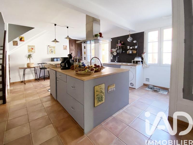 Maison de village - 242 m² - 6 pièces