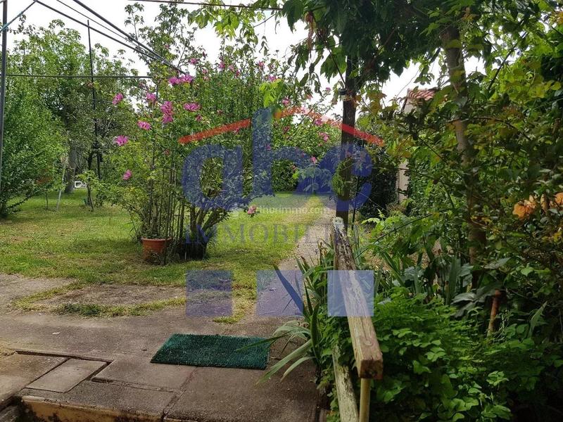 Maison - 180 m² - 10 pièces