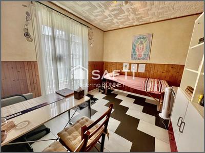 Maison - 148 m² - 7 pièces