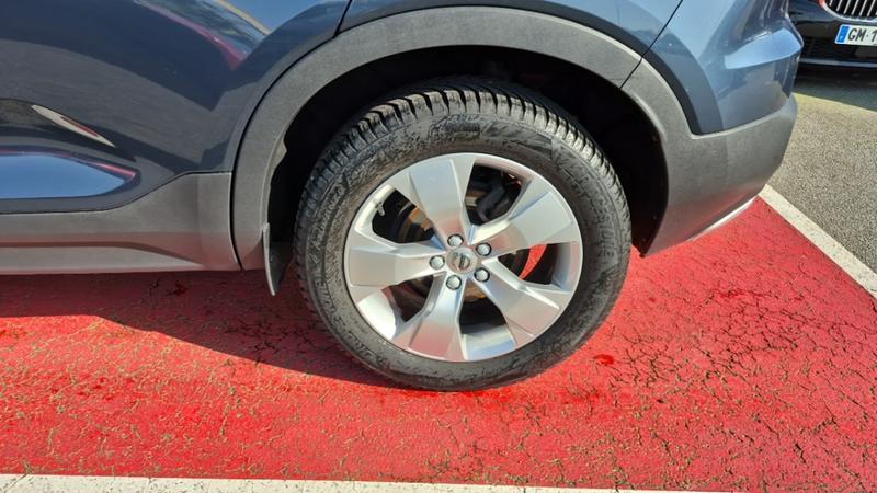 Volvo Xc40 Business t2 129 ch momentum