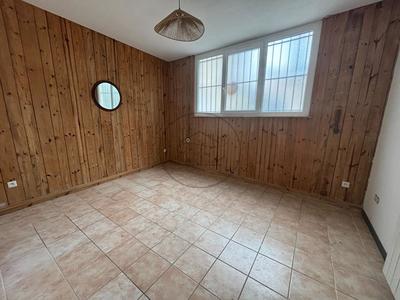 Immeuble - 700 m² - 30 pièces