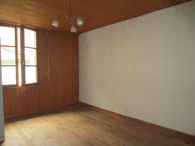 Maison de village - 104 m² - 7 pièces