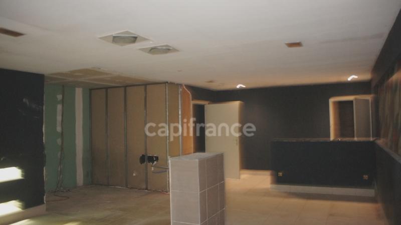 Bureau - 730 m² - 5 pièces