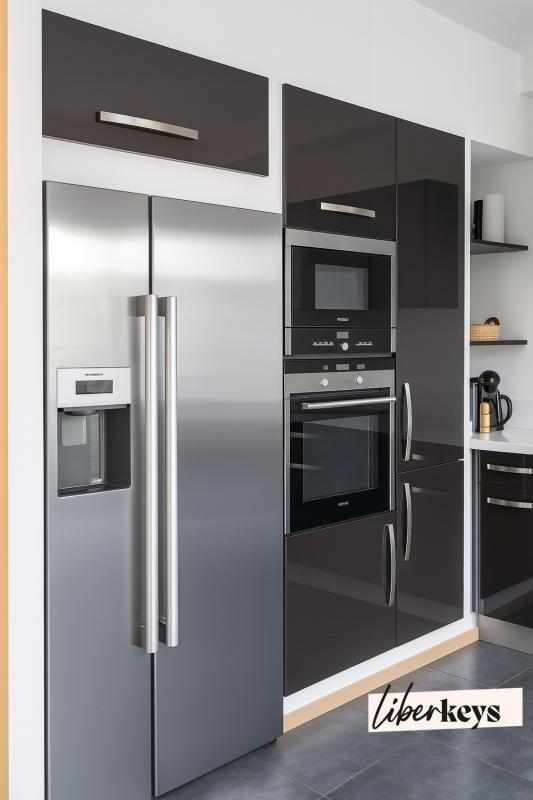 Maison - 256 m² - 6 pièces