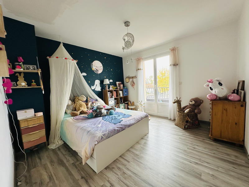 Maison - 167 m² - 6 pièces