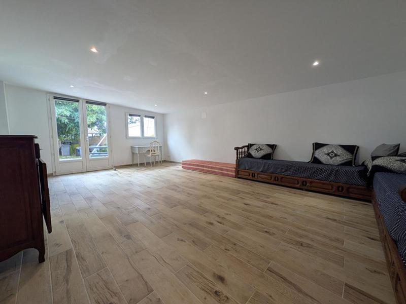 Terrain de loisirs - 300 m²