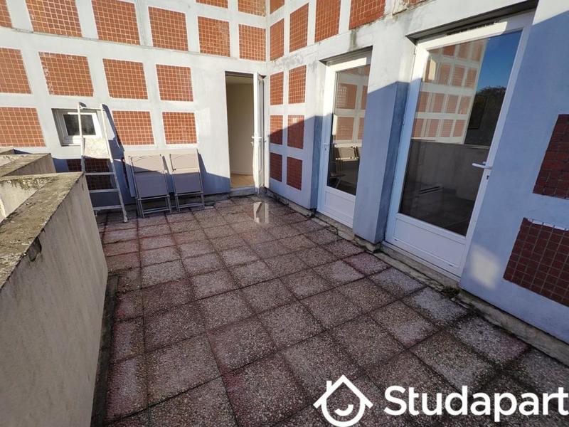 Chambre - 13 m² - 1 pièce