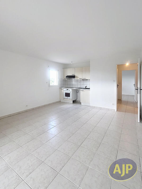 Appartement - 60 m² - 3 pièces