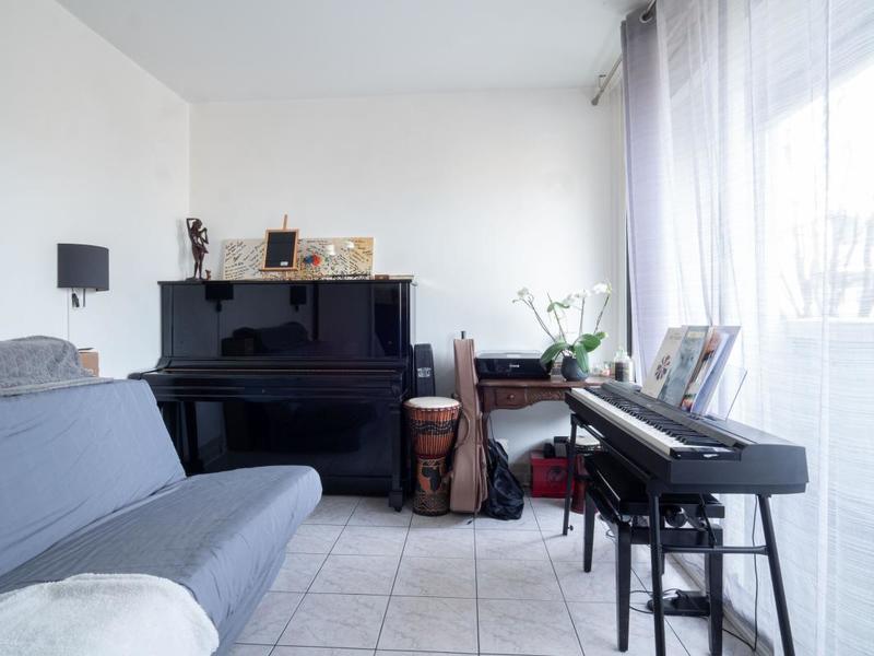 Appartement - 97 m² - 5 pièces