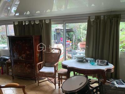 Maison - 636 m² - 7 pièces