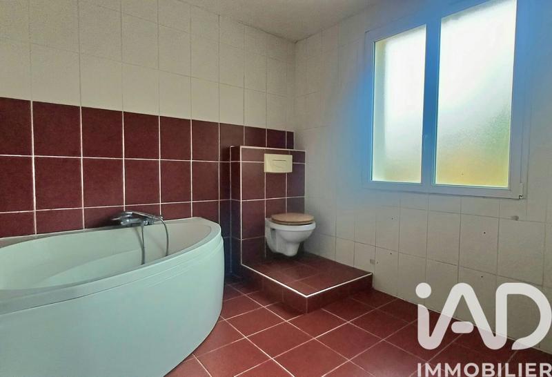 Maison - 95 m² - 4 pièces