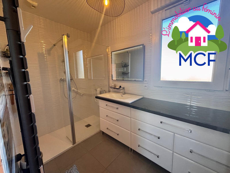 Maison traditionnelle - 88 m² - 4 pièces