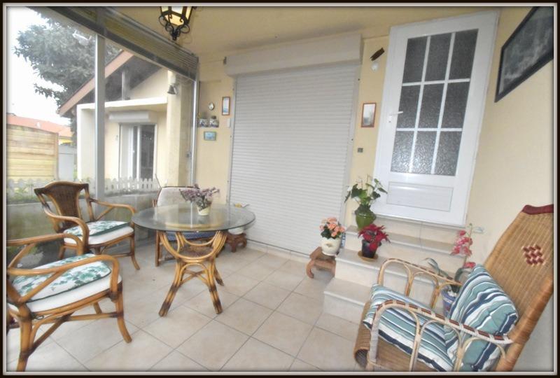 Maison - 181 m² - 7 pièces