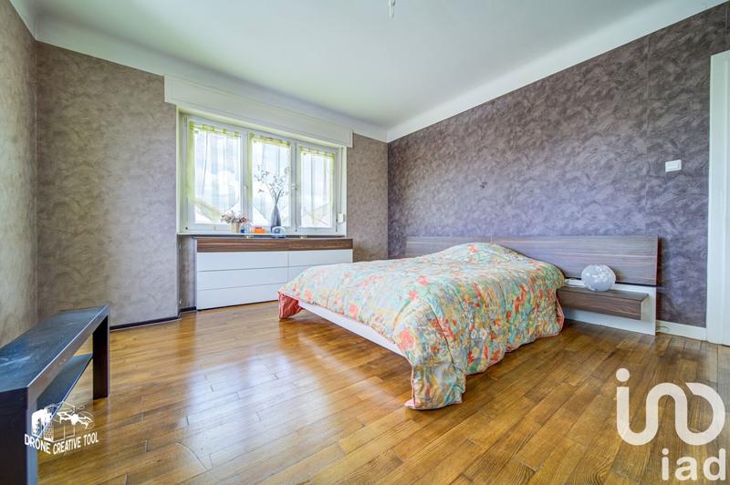 Maison - 177 m² - 6 pièces