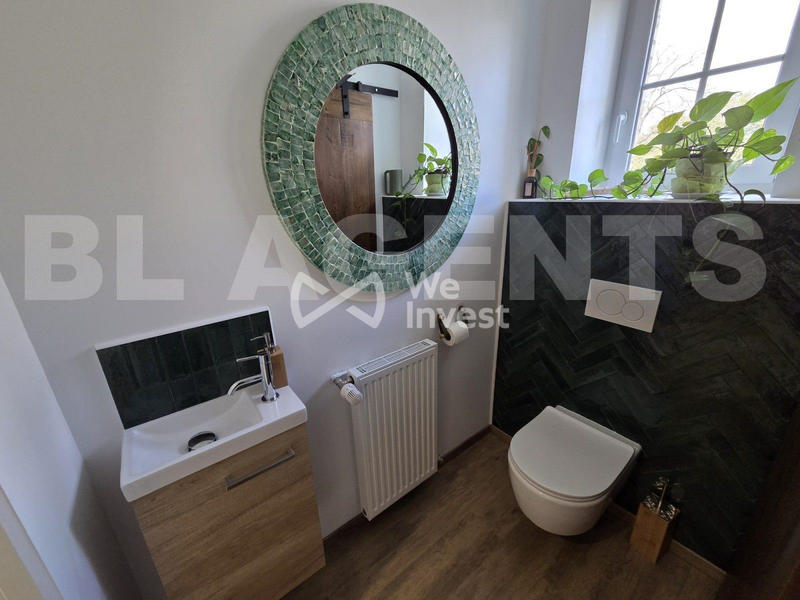 Maison - 804 m² - 28 pièces