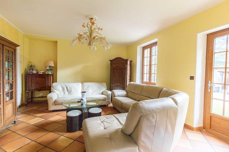 Maison - 191 m² - 8 pièces