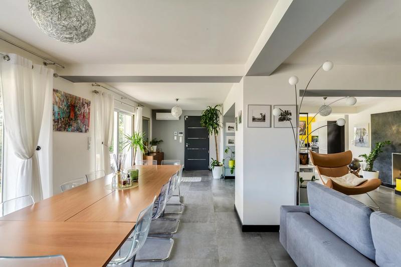 Maison - 160 m² - 4 pièces