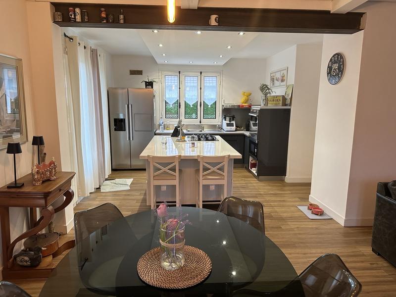 Maison - 123 m² - 5 pièces