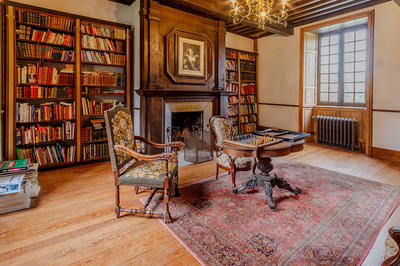 Demeure - 404 m² - 17 pièces