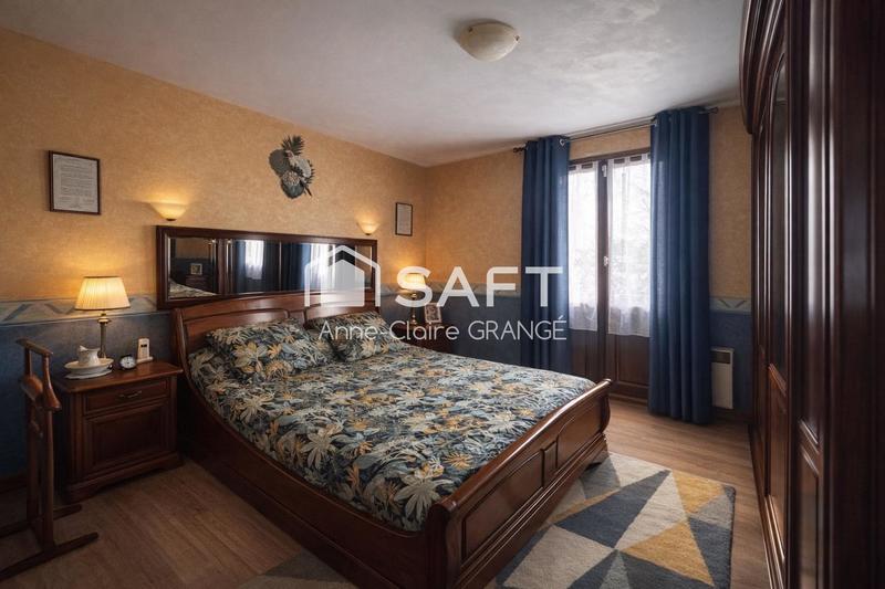 Maison - 91 m² - 5 pièces