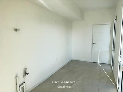 Appartement - 96 m² - 4 pièces