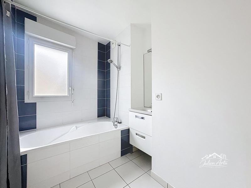 Appartement - 67 m² - 4 pièces