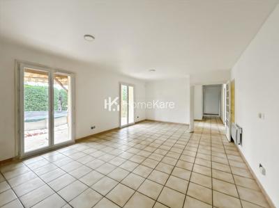 Maison - 103 m² - 4 pièces