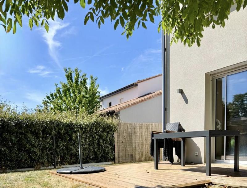 Maison - 102 m² - 5 pièces