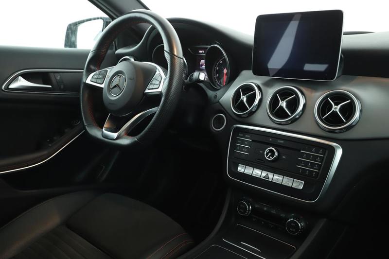 Mercedes Gla 200 Fascination 7g-Dct 156 ch