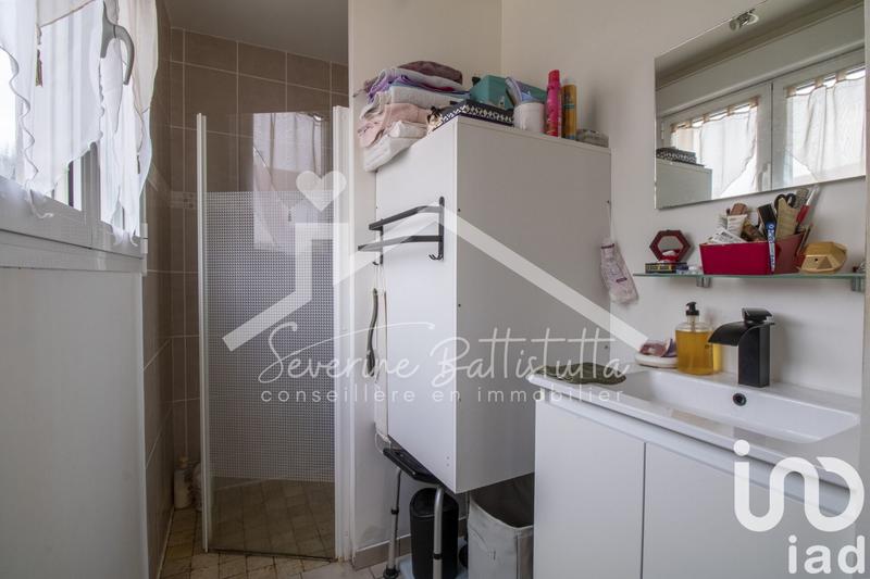 Maison - 121 m² - 7 pièces