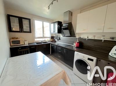 Appartement - 64 m² - 3 pièces