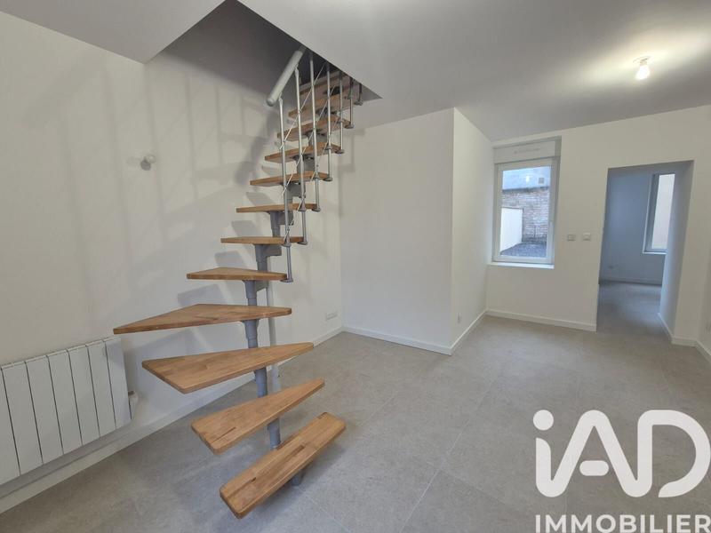 Maison - 101 m² - 6 pièces