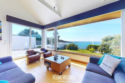 Maison - 198 m² - 8 pièces