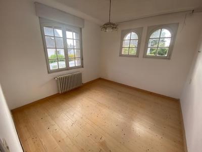 Maison - 156 m² - 7 pièces