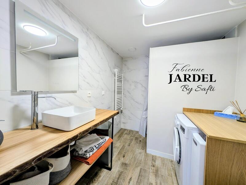 Maison - 189 m² - 6 pièces