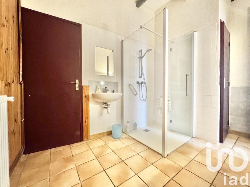 Maison de village - 237 m² - 10 pièces