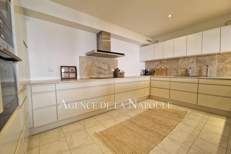 Villa - 160 m² - 6 pièces