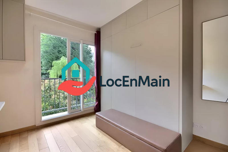 Studio - 15 m² - 1 pièce