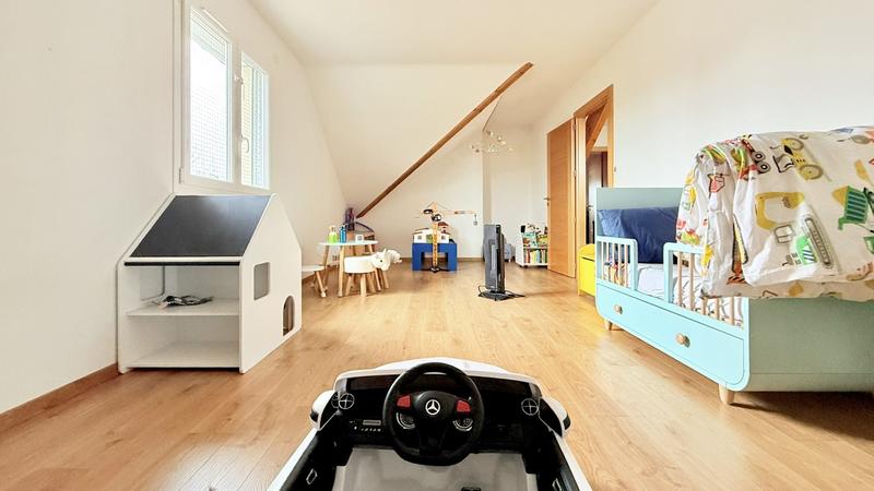 Maison - 190 m² - 7 pièces