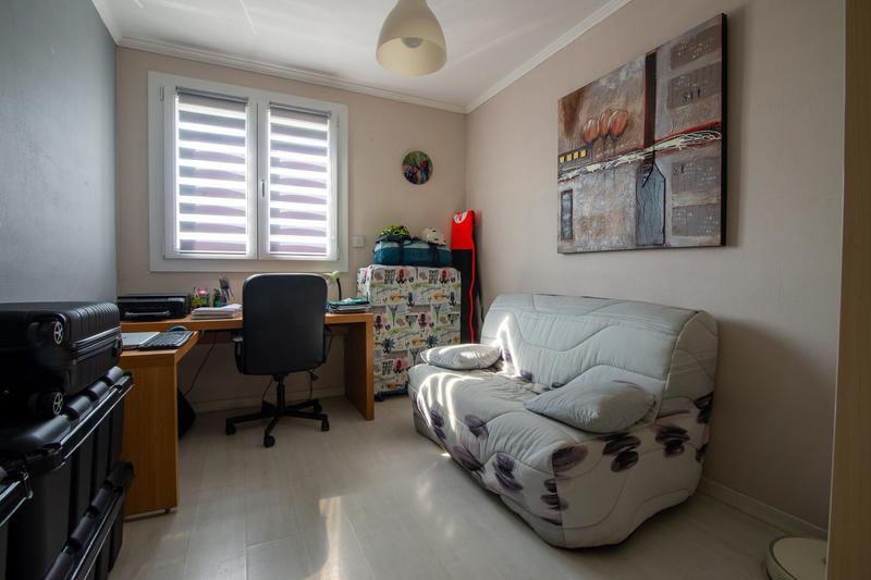 Appartement - 95 m² - 5 pièces