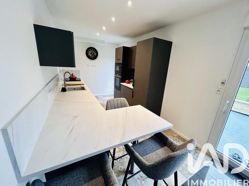 Maison - 140 m² - 5 pièces