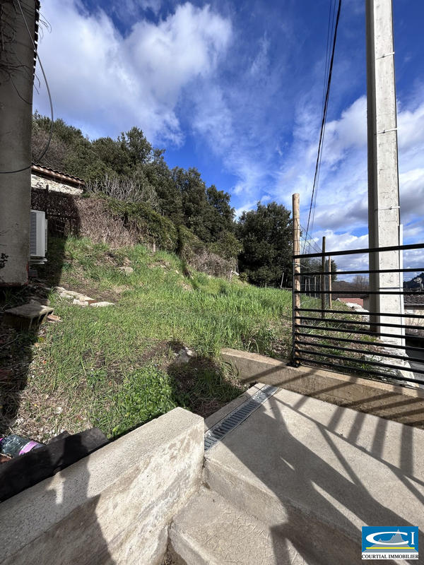 Maison - 65 m² - 3 pièces