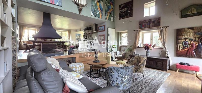 Maison ancienne - 230 m² - 9 pièces