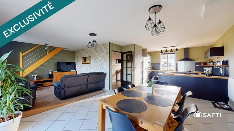 Maison - 110 m² - 4 pièces